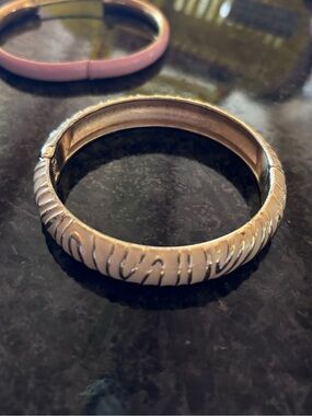 White Enamel Textured Bangle Bracelet